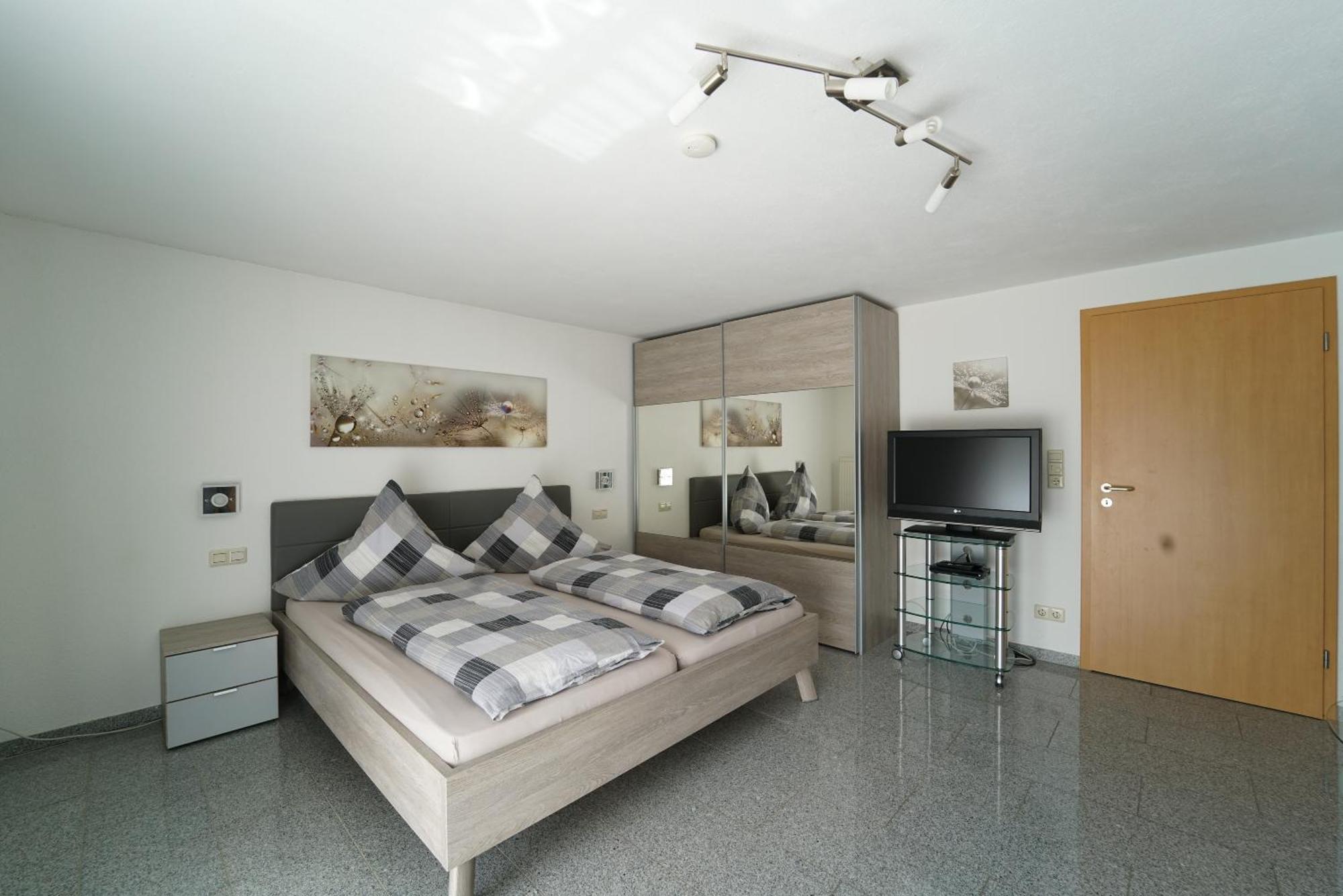 Haus Saentisblick Apartment Sipplingen Exterior photo